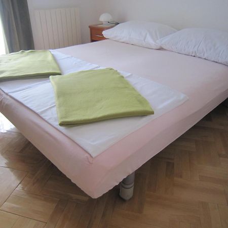 Apartment House Berry Primosten Luaran gambar