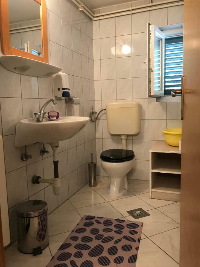 Apartment House Berry Primosten Luaran gambar