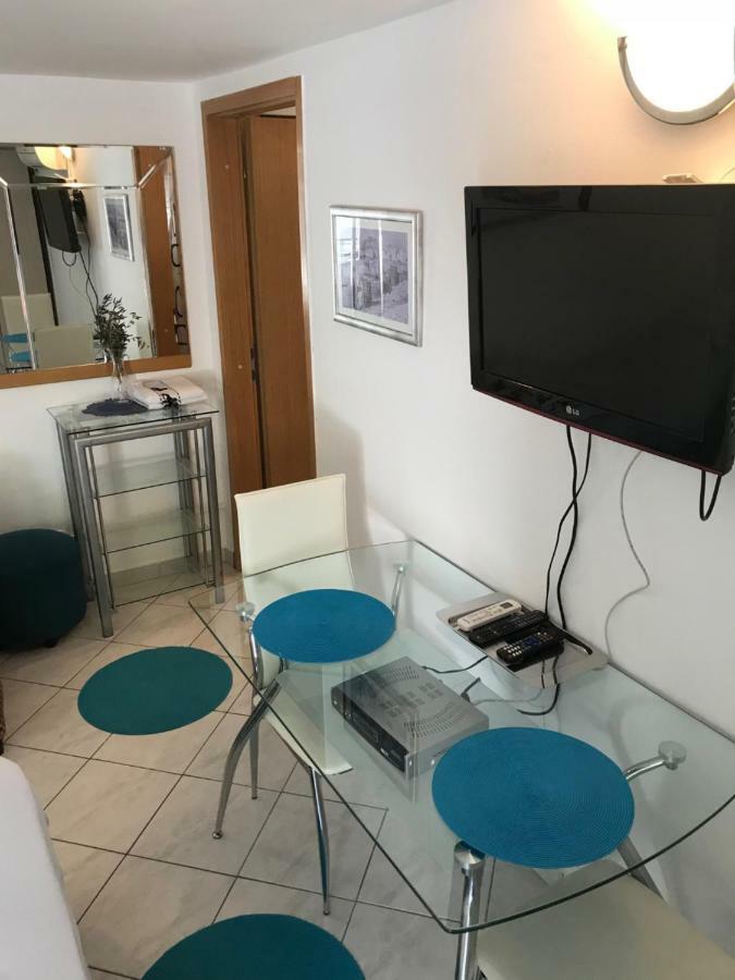 Apartment House Berry Primosten Luaran gambar